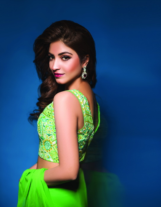 Kinza Hashmi green sari 
