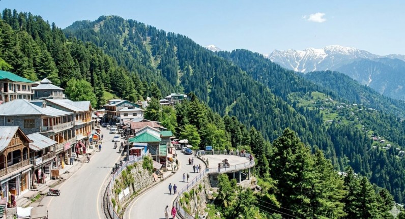 A scenic excape in the Galiyat Mountain